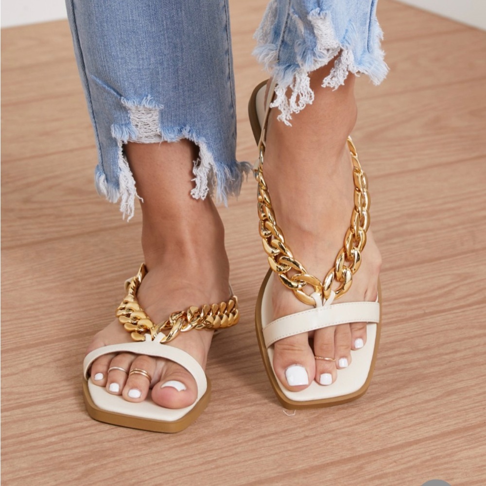 Chain Detail Sandals
